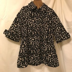 Cloth Forever 21 coat. Size large.